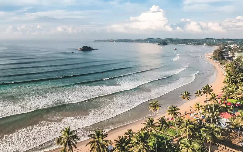 ahangama beach surfing